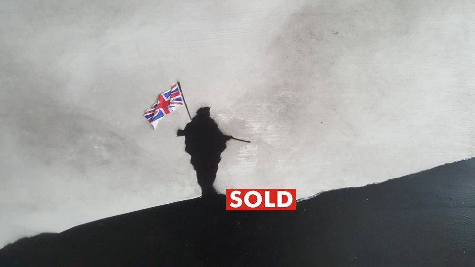 an original acrylic and enamel painting on board by up- -and-coming UK artist Dave H, who is fast becoming known for his remembrance themed artwork. Depicting the iconic image of the 'yomper' with the Union Flag attached to his kit, which became synonymous with the conflict.