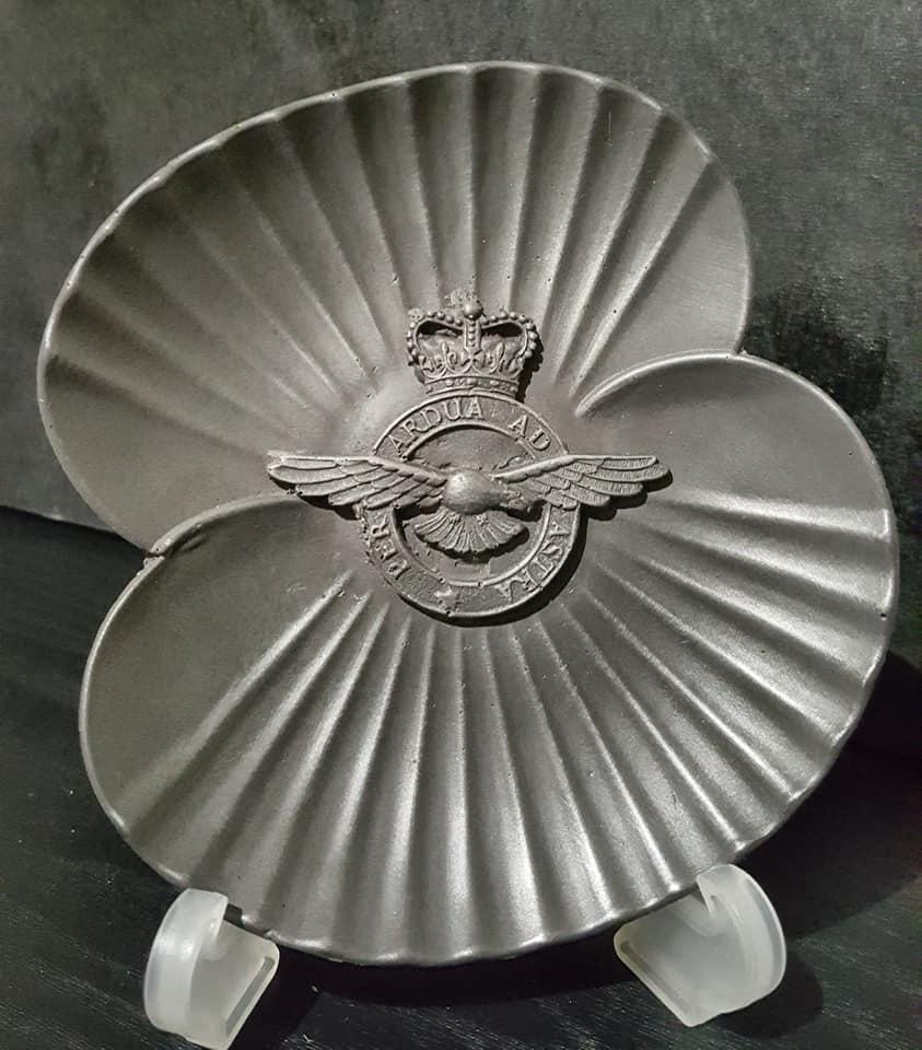 Remembrance art sculpture