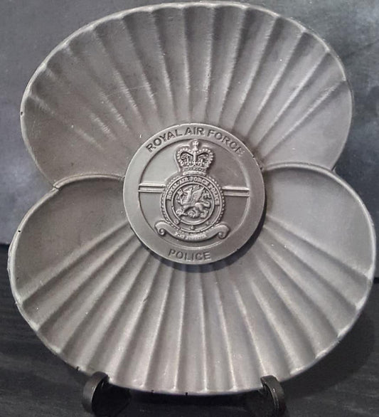 remembrance art sculpture